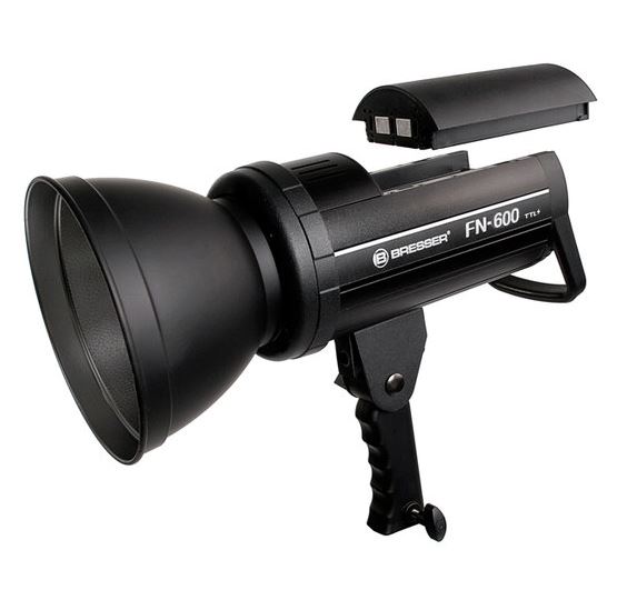 Studyjna lampa błyskowa BRESSER FN-600 z funkcją TTL do Canon + akumulator 